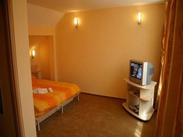 Гостевой дом Suri Guesthouse Брашов-14